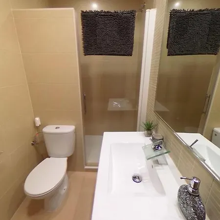 Ven Descansa Y Conoce Apartamento Málaga