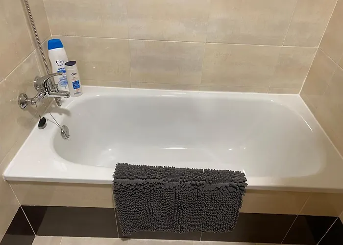 Ven Descansa Y Conoce * Malaga